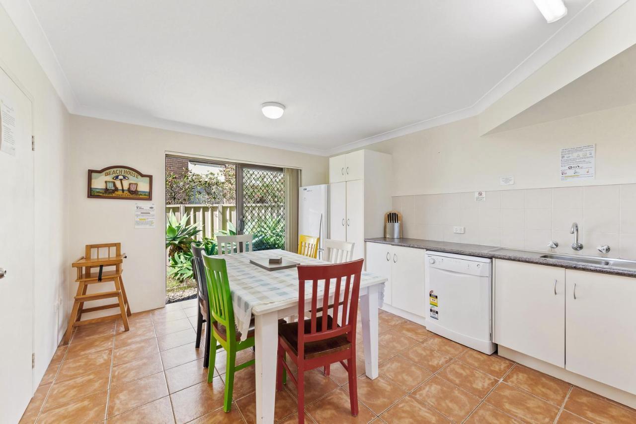 Beach House Holiday Apartments Port Macquarie Bagian luar foto