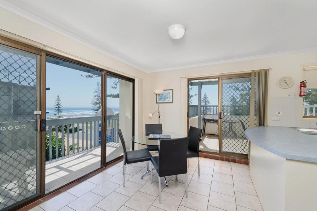 Beach House Holiday Apartments Port Macquarie Ruang foto